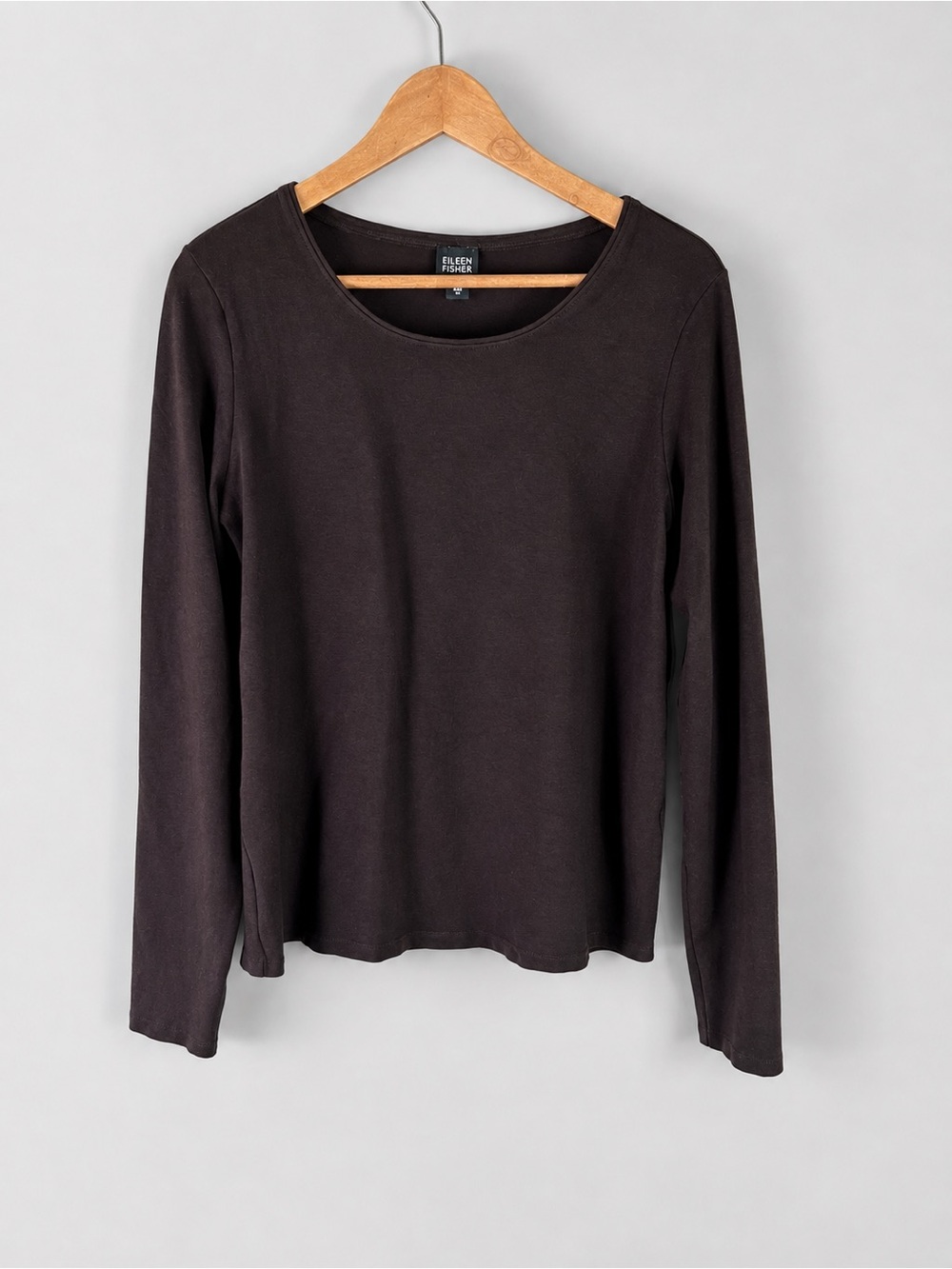 Eileen Fisher Size Medium Viscose Long-Sleeve Scoop Neck Chocolate Brown Top